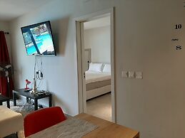 Forest View Apartments