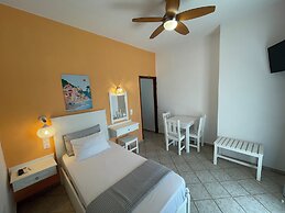 Adult Only - Hotel Suzanna