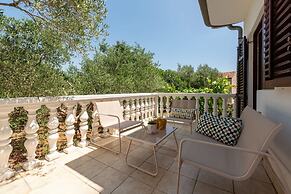 Villa Pine