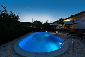 Villa Pine