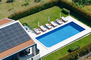 Villa XO