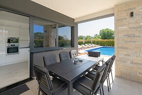 Villa XO