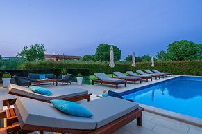 Villa XO
