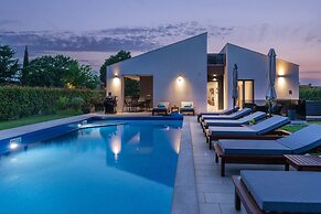 Villa XO