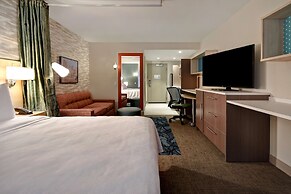 Home2 Suites by Hilton Boston South Bay