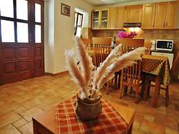 Holiday Homes Ana & Maria