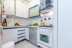 Mare 7 250m From Sea