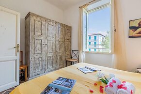 Il Gladiolo - Focette 100mt From Sea