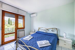 La Chimera 700m from sea