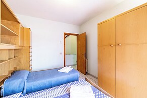 La Chimera 700m from sea