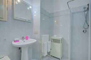 La Fresia - Focette 100mt From Sea