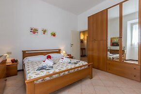 La Fresia - Focette 100mt From Sea