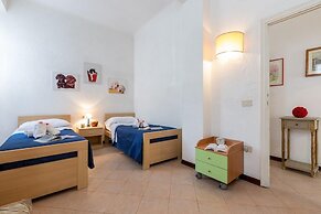 La Fresia - Focette 100mt From Sea