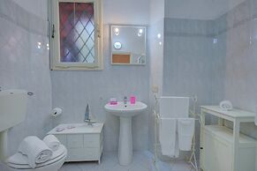 La Fresia - Focette 100mt From Sea