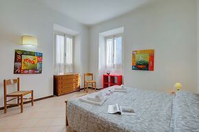 La Fresia - Focette 100mt From Sea