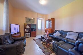 Villa Clara few km from the sea