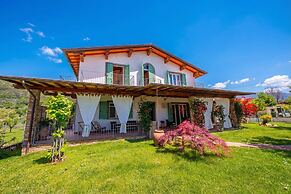 Villa Clara few km from the sea