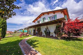 Villa Clara few km from the sea