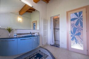 Villa Clara few km from the sea