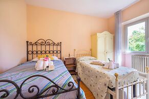 Villa Clara few km from the sea