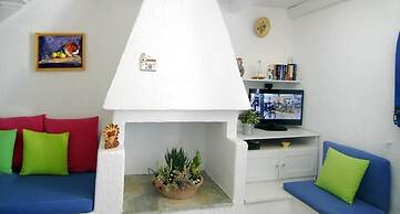 Karavostassi - The Stonehouse