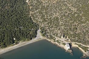 Karavostassi - The Stonehouse