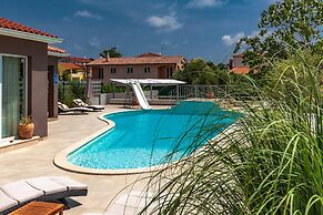 Five bedroom villa Emily with pool