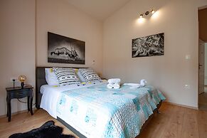 Five bedroom villa Emily with pool