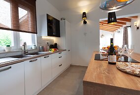 Five bedroom villa Emily with pool