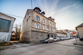 Apartment A1