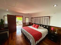 Coras Place Bacalar Lagoon Front