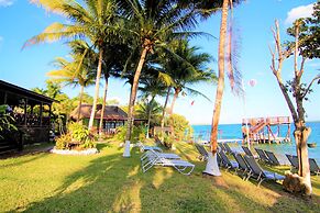 Coras Place Bacalar Lagoon Front