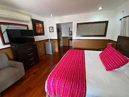 Coras Place Bacalar Lagoon Front