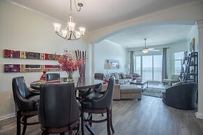 Legacy I 1403 Penthouse