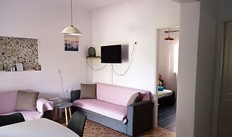 Julia Holiday Apartments