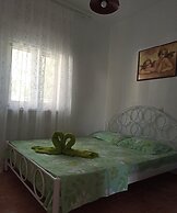 Julia Holiday Apartments