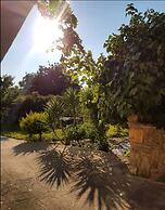 Julia Holiday Apartments