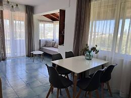 Julia Holiday Apartments