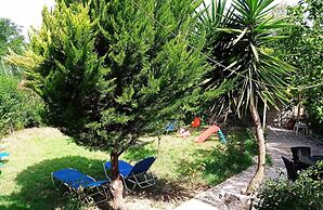 Julia Holiday Apartments