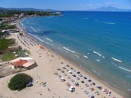 Julia Holiday Apartments