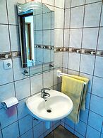 Beautiful Coastline View Apartment a4