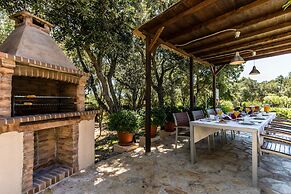 Villa Can Llamas Rent Per Week