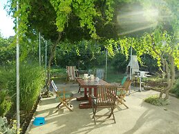 Detached House Miketa