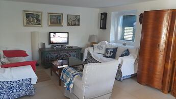 Detached House Miketa