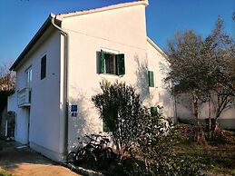 Detached House Miketa