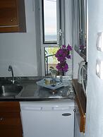 Alkistis Cozy By The Beach Apt in Ikaria Island, Therma Ground Floor