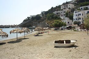 Alkistis Cozy by The Beach Apartment in Ikaria Island Intherma Bay - 2