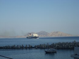 Alkistis Cozy by The Beach Apartment in Ikaria Island Intherma Bay - 2