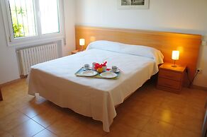 Villa for 8 People With Private Pool