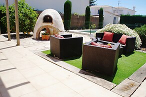 Villa for 8 People With Private Pool